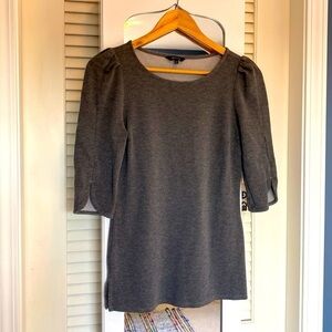 Grey 3 4 Sleeve Light Fitted Sweatshirt w Cute Puff  Shoulders